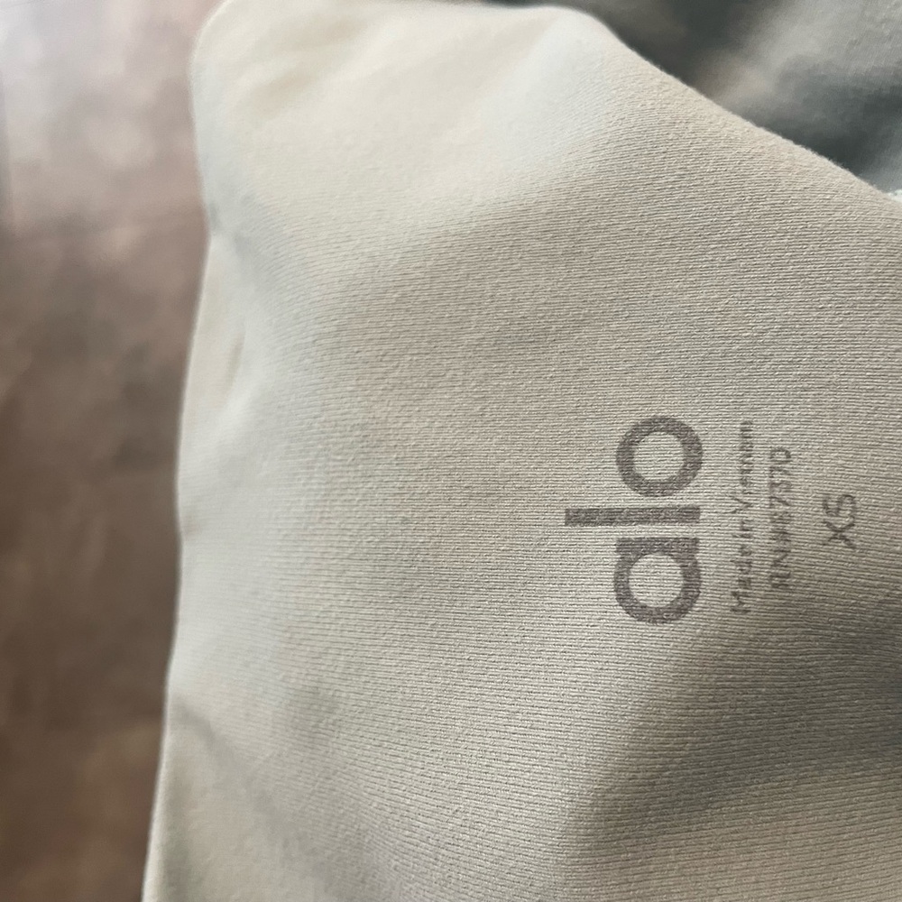 Alo Leggings Xsmall - Picture 4 of 4